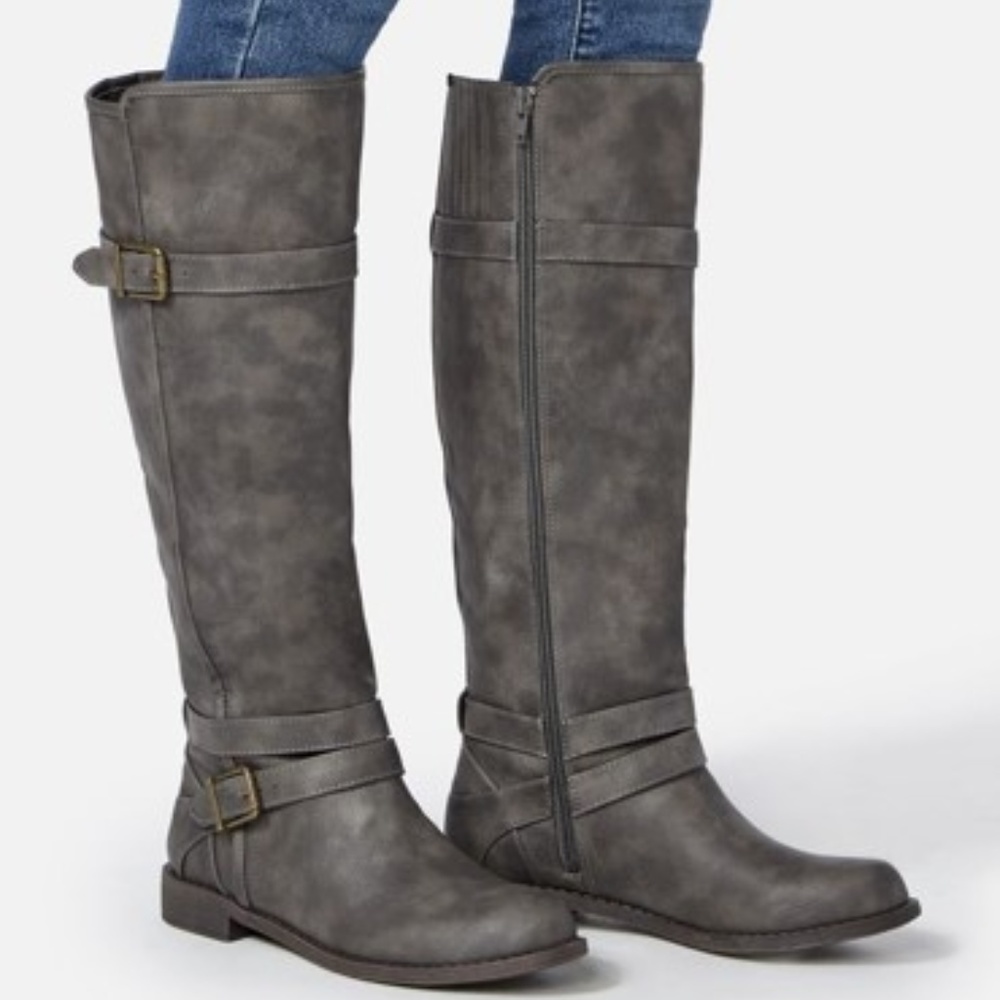 Brand New Ride Around Faux Leather Grey Flat Boot